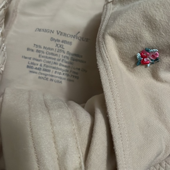 π·πβ’π·πDesign Veronique x Lux Snatch Vibesβ’π·π - Picture 14 of 15